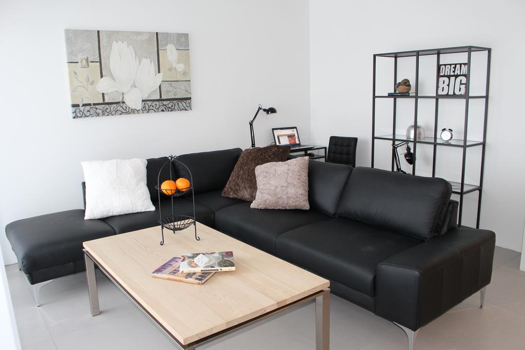 Halllandsnes Apartments Akureyri Szoba fotó